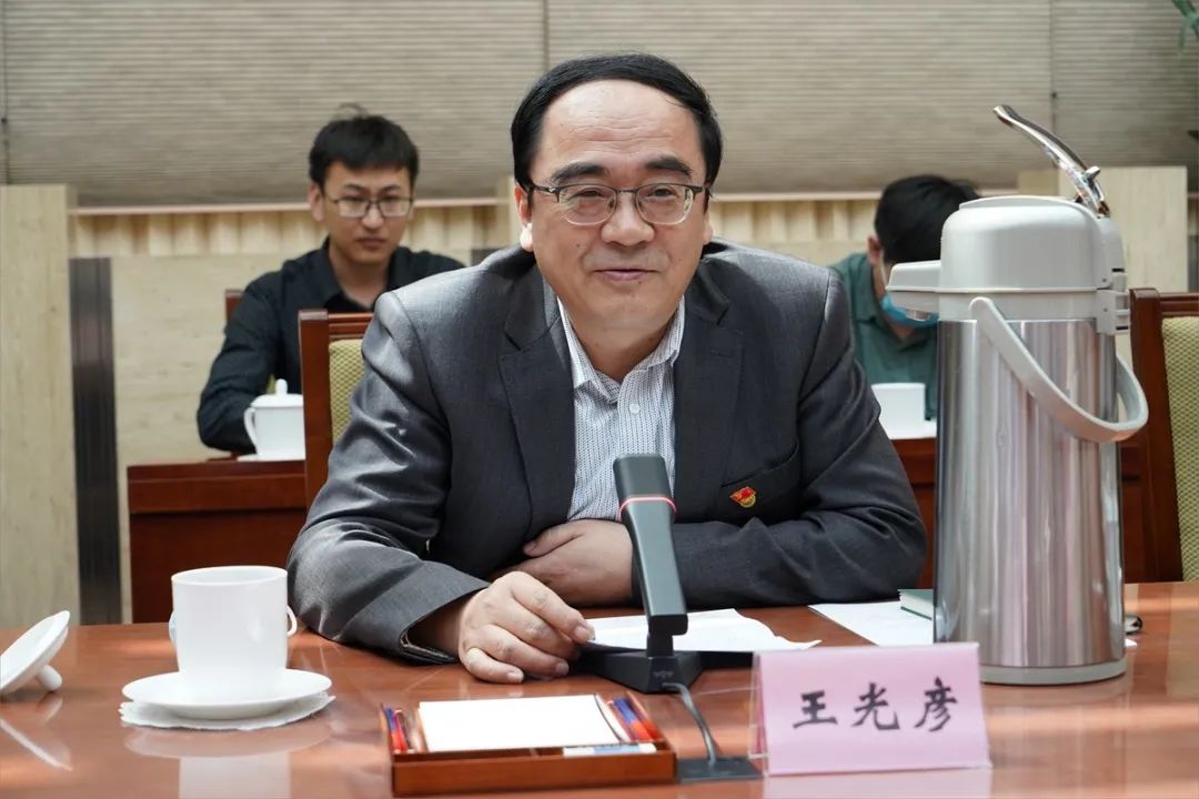 國(guó)務(wù)院任免，教育部迎來新副部長(zhǎng)！